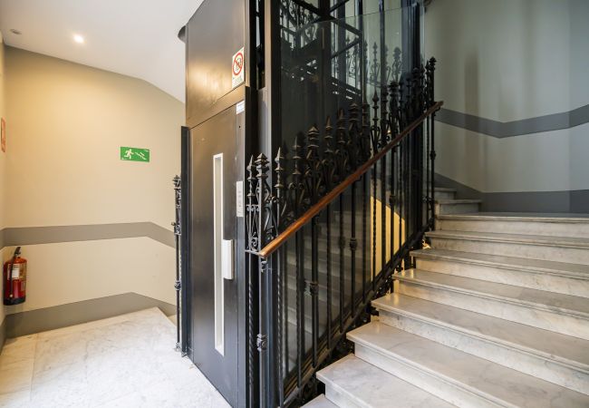 Apartamento em Madrid - Apartment Madrid Downtown Puerta del Sol M (PRE4C) Apartamento em Madrid - Apartment Madrid Downtown Puerta del Sol M (PRE4C)