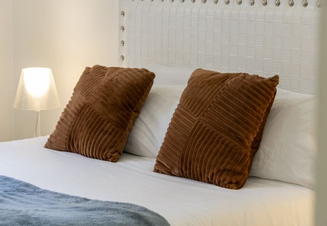 Apartamento em Madrid - Apartment Madrid Downtown Puerta del Sol M (PRE2A) Apartamento em Madrid - Apartment Madrid Downtown Puerta del Sol M (PRE2A)