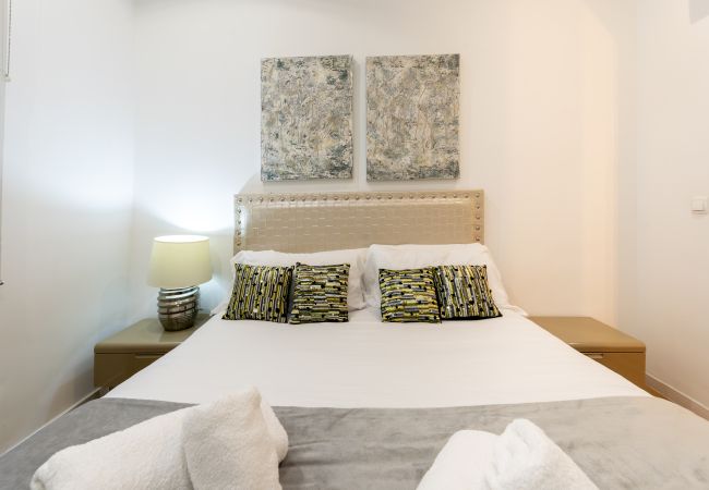 Apartamento em Madrid - Apartment Madrid Downtown Puerta del Sol M (PRE2A) Apartamento em Madrid - Apartment Madrid Downtown Puerta del Sol M (PRE2A)