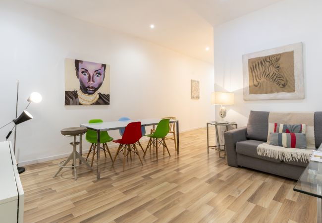 Apartamento em Madrid - Apartment Madrid Downtown Puerta del Sol M (PRE2A) Apartamento em Madrid - Apartment Madrid Downtown Puerta del Sol M (PRE2A)