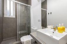 Apartamento em Madrid - Apartment Madrid Downtown Puerta del Sol M (PRE2A)
