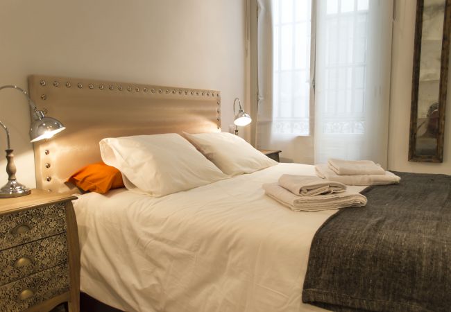 Apartamento em Madrid - Apartment Madrid Downtown Puerta del Sol M (PRE2C) Apartamento em Madrid - Apartment Madrid Downtown Puerta del Sol M (PRE2C)