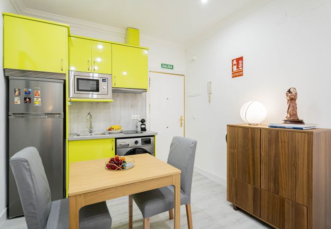 Apartamento em Madrid - CUTE Apartment Downtown Madrid Centro Bilbao M (EGU4) Apartamento em Madrid - CUTE Apartment Downtown Madrid Centro Bilbao M (EGU4)