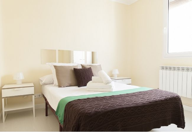 Apartamento em Madrid - Madrid Downtown Retiro-Puerta de Alcala M (LDR28) Apartamento em Madrid - Madrid Downtown Retiro-Puerta de Alcala M (LDR28)