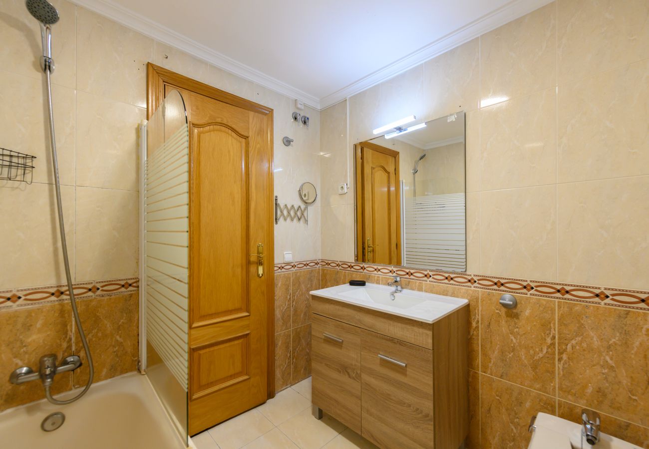 Apartamento em Madrid - Downtown Madrid North Barrio del Pilar .Temporal Apartamento em Madrid - Downtown Madrid North Barrio del Pilar .Temporal