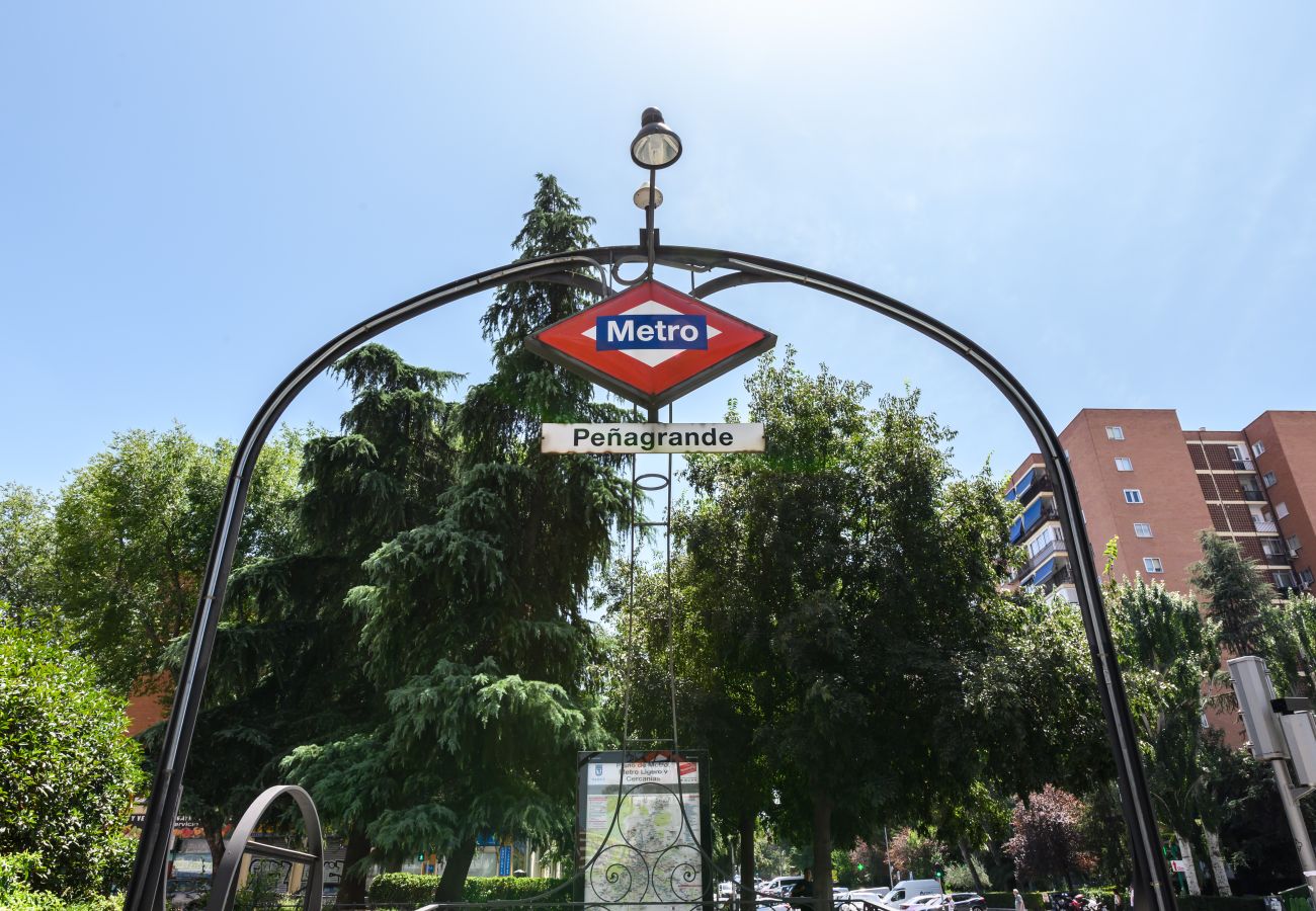 Apartamento em Madrid - Downtown Madrid North Barrio del Pilar .Temporal Apartamento em Madrid - Downtown Madrid North Barrio del Pilar .Temporal