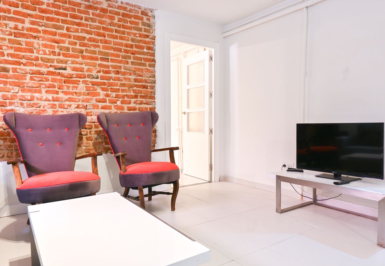 Apartamento em Madrid - GARDEN House Downtown MADRID CENTRO-IFEMA-AEROPUERTO. 2 ROOMS 6 PAX GARDEN Apartamento em Madrid - GARDEN House Downtown MADRID CENTRO-IFEMA-AEROPUERTO. 2 ROOMS 6 PAX GARDEN