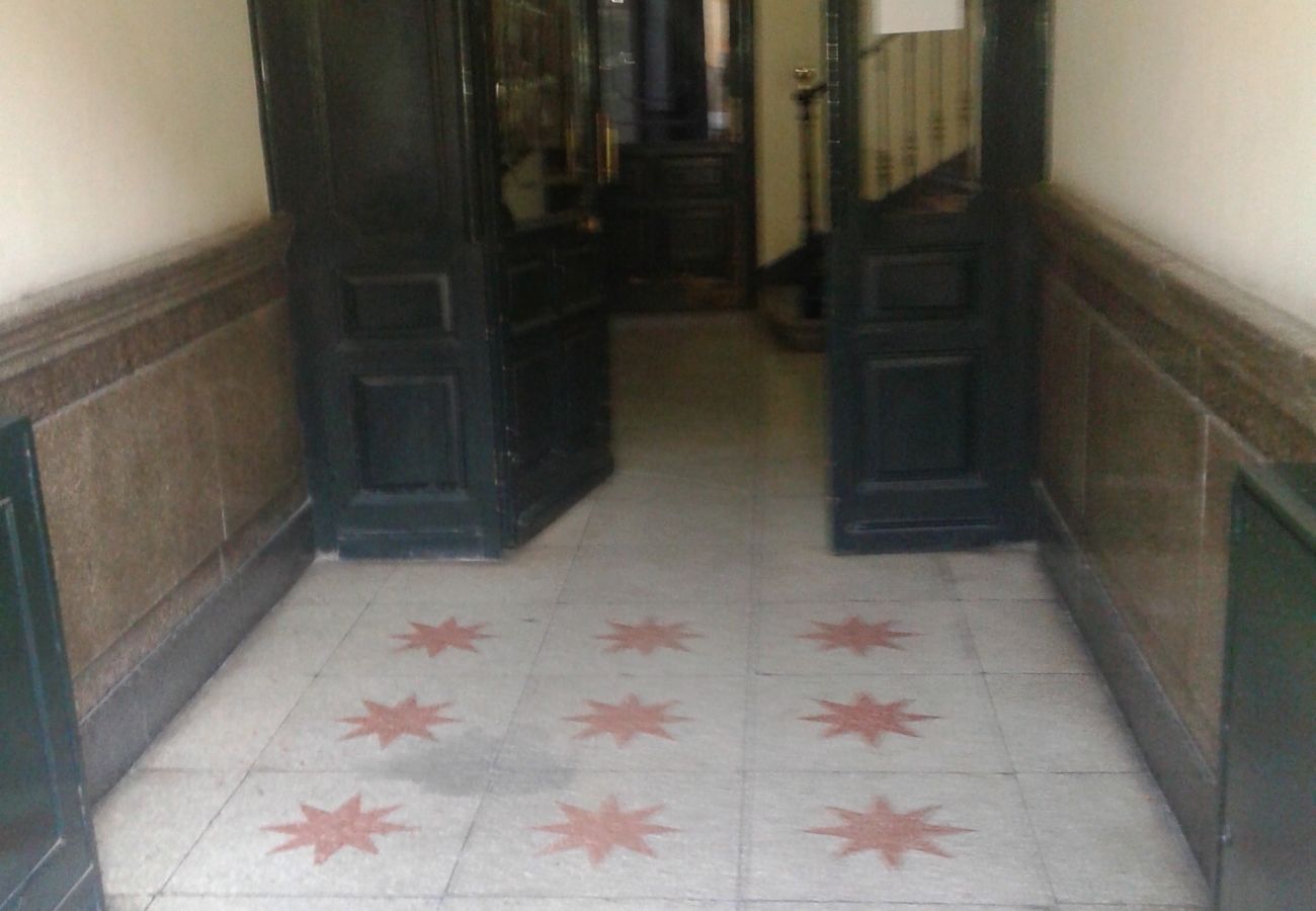 Estúdio em Madrid - Studio Madrid Downtown Malasaña  Estúdio em Madrid - Studio Madrid Downtown Malasaña