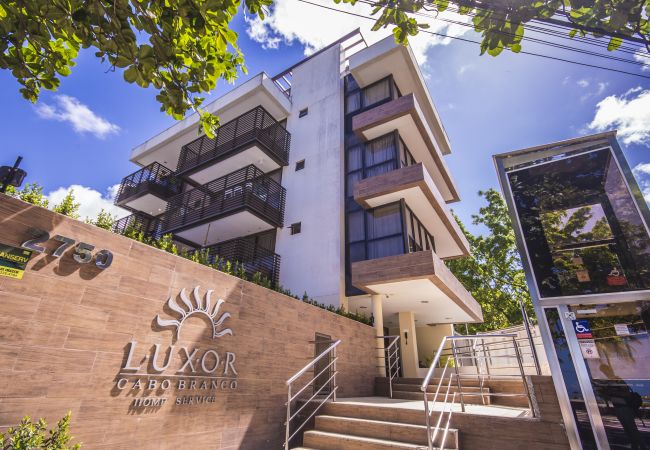 Apartamento em João Pessoa - Luxor Cabo Branco|Vista Mar e Piscina,Praia,Wi-Fi Apartamento em João Pessoa - Luxor Cabo Branco|Vista Mar e Piscina,Praia,Wi-Fi