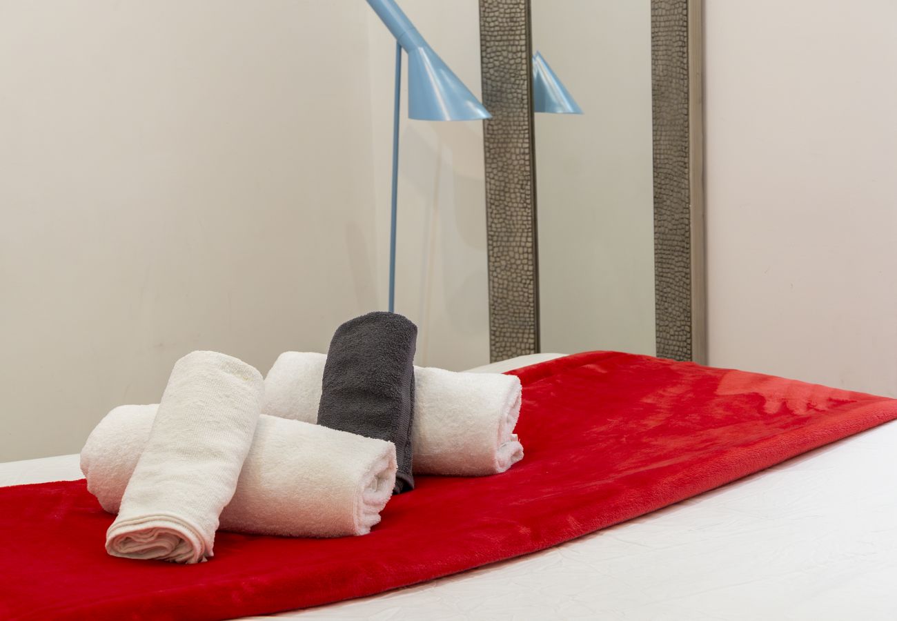 Apartamento em Madrid - Apartment Madrid Downtown Puerta del Sol M (PRE3C) Apartamento em Madrid - Apartment Madrid Downtown Puerta del Sol M (PRE3C)