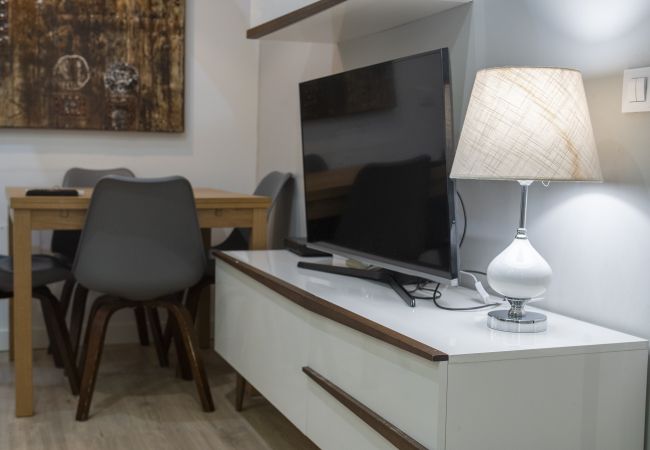 Apartamento em Madrid - Modern Madrid Downtown Puerta Del Sol M (PRE3B) Apartamento em Madrid - Modern Madrid Downtown Puerta Del Sol M (PRE3B)
