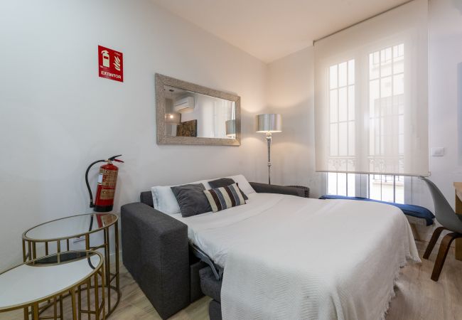 Apartamento em Madrid - Modern Madrid Downtown Puerta Del Sol M (PRE3B) Apartamento em Madrid - Modern Madrid Downtown Puerta Del Sol M (PRE3B)