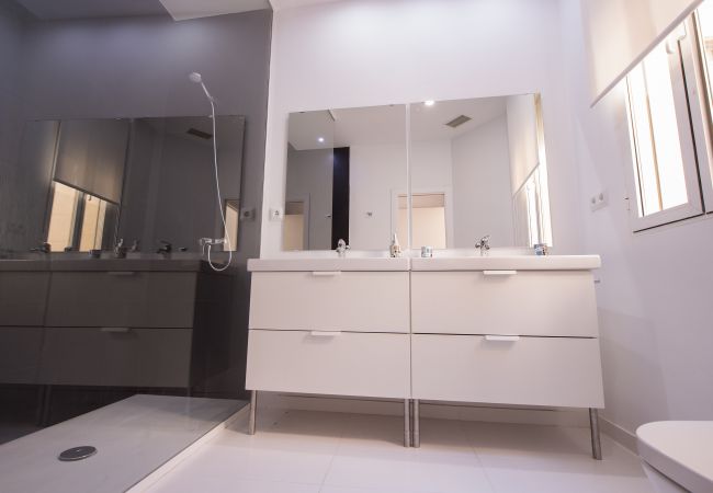 Apartamento em Madrid - Apartment Madrid Downtown Puerta del Sol M (PRE4A) Apartamento em Madrid - Apartment Madrid Downtown Puerta del Sol M (PRE4A)