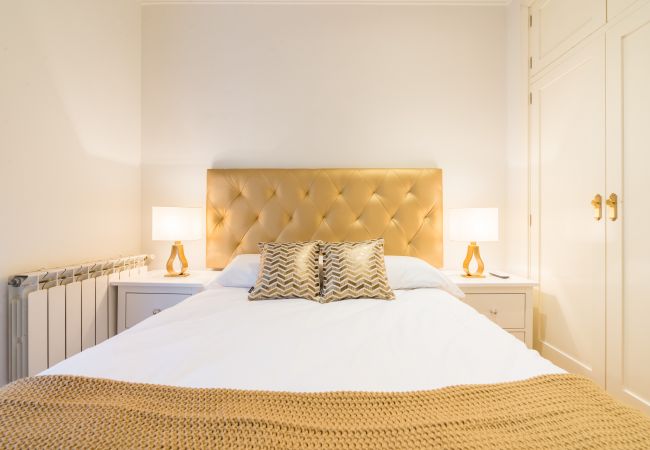 Apartamento em Madrid -  BIG Apartment Downtown Madrid Malasaña M (MAL27) Apartamento em Madrid -  BIG Apartment Downtown Madrid Malasaña M (MAL27)