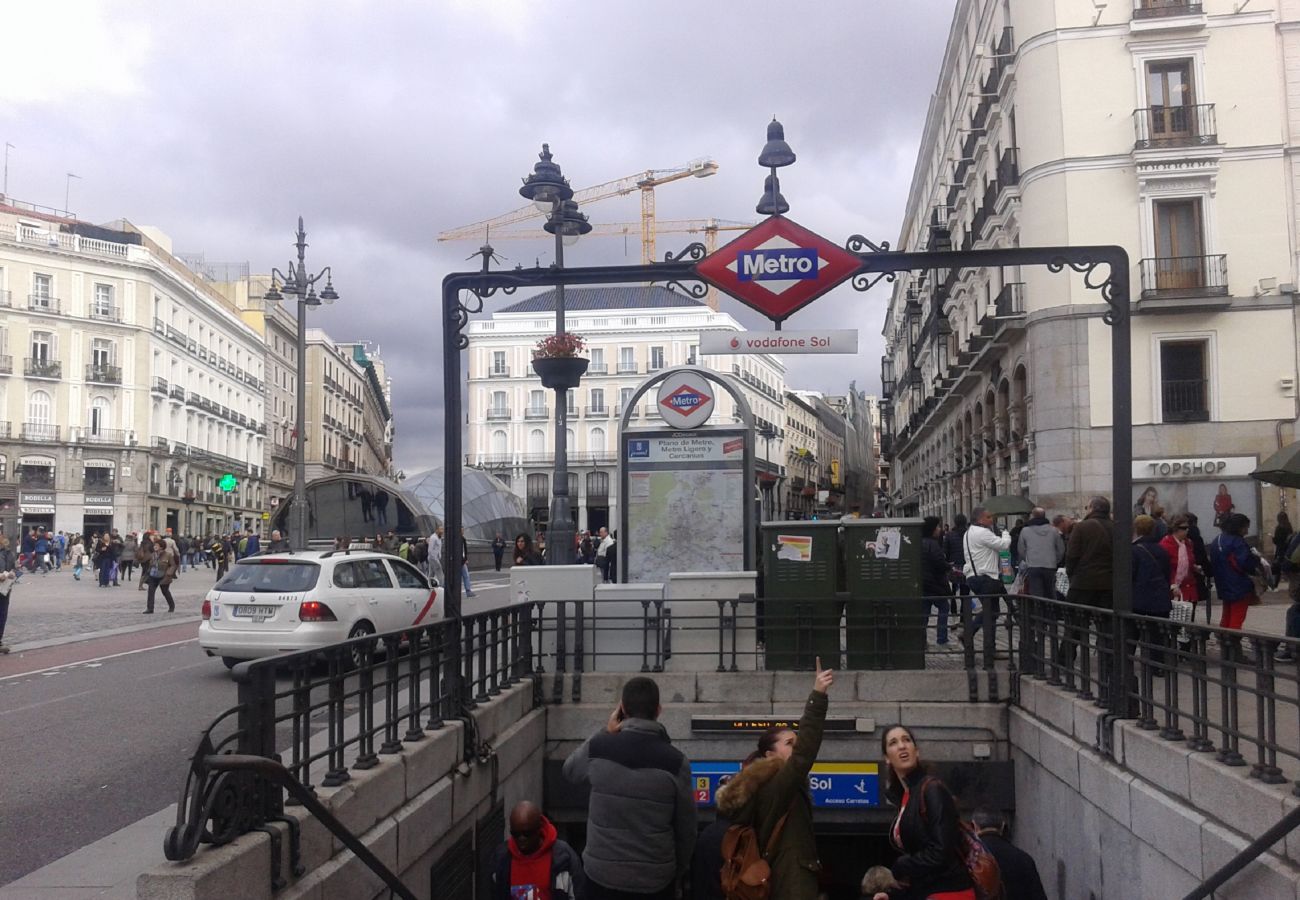 Apartamento em Madrid - Madrid Downtown Nuevos Ministerios - Castellana - Chamberí M (MPA14) Apartamento em Madrid - Madrid Downtown Nuevos Ministerios - Castellana - Chamberí M (MPA14)