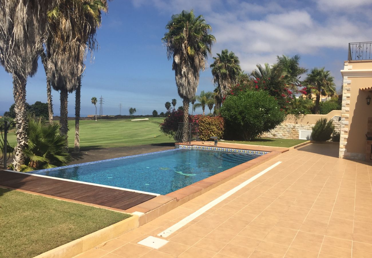 Villa em Adeje - Serenity by the Green Villa em Adeje - Serenity by the Green