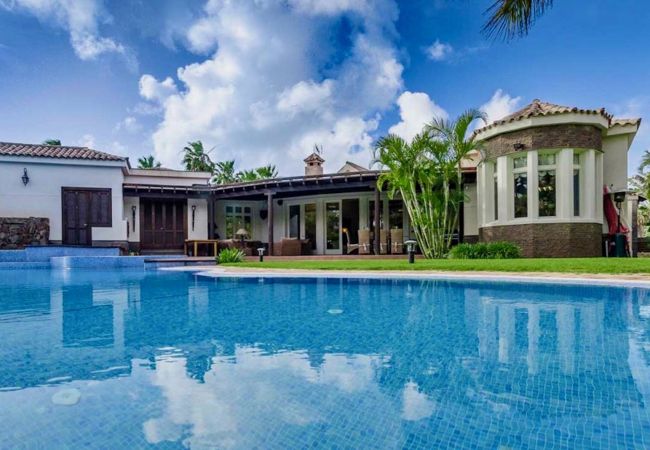 Vila em San Bartolomé de Tirajana - Maspalomas Golfside Luxury Villa