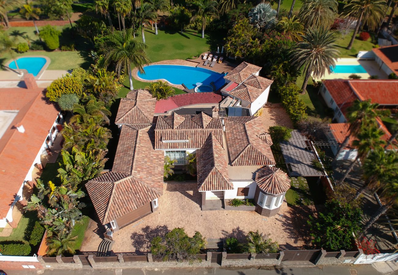 Villa em San Bartolomé de Tirajana - Maspalomas Golfside Luxury Villa Villa em San Bartolomé de Tirajana - Maspalomas Golfside Luxury Villa