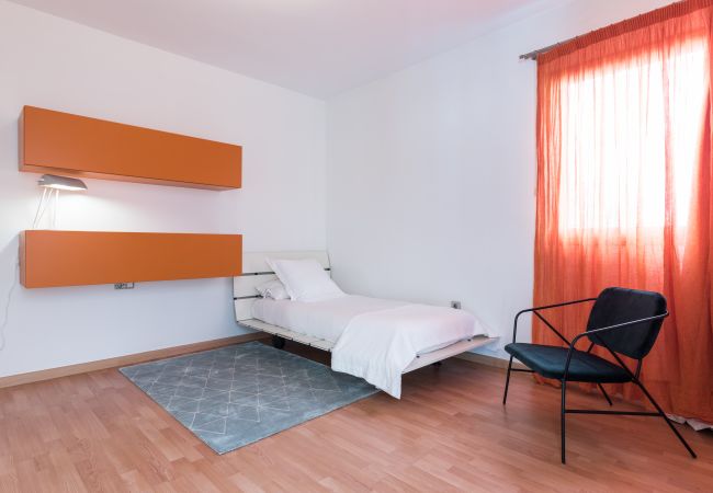 Villa em Santa Cruz de Tenerife - Villa con vistas al mar, piscina,  Gym, Cine  - HomeForGuest Villa em Santa Cruz de Tenerife - Villa con vistas al mar, piscina,  Gym, Cine  - HomeForGuest