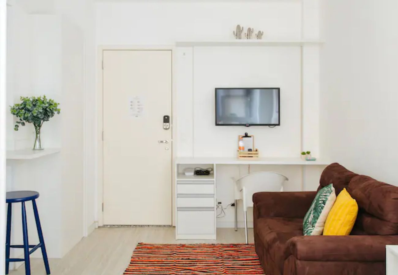 Estúdio em São Paulo - AV408 - Novíssimo Studio na Rua Avanhandava Estúdio em São Paulo - AV408 - Novíssimo Studio na Rua Avanhandava