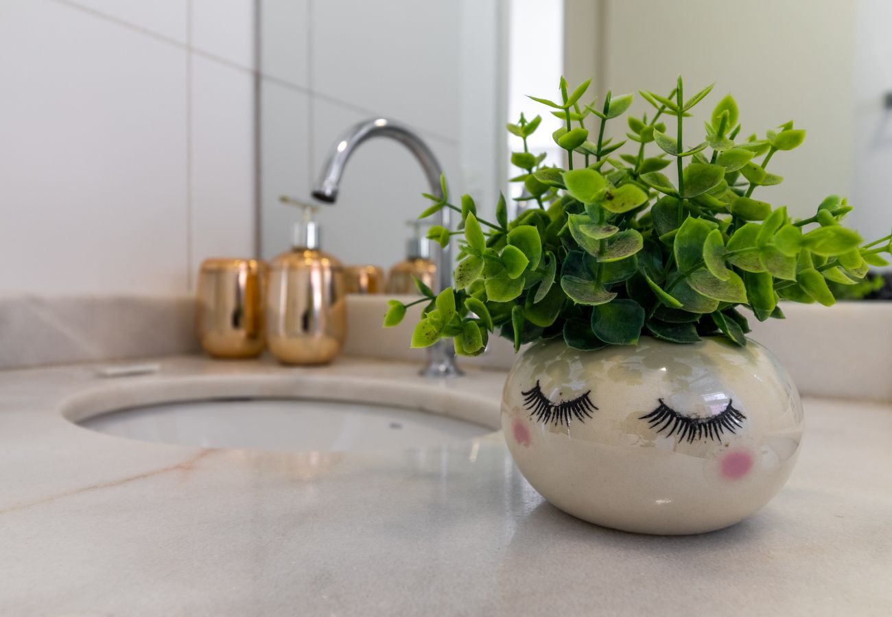 Estúdio em São Paulo - AV102 - STUDIO AVANHANDAVA NO CORAÇÃO DO BAIXO AUGUSTA Estúdio em São Paulo - AV102 - STUDIO AVANHANDAVA NO CORAÇÃO DO BAIXO AUGUSTA