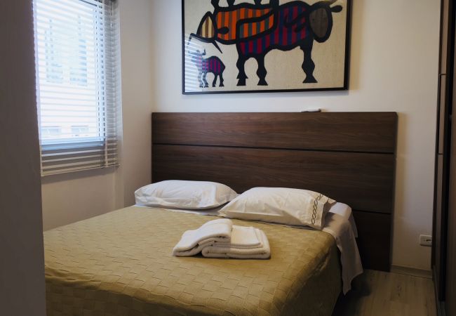 Apartamento em São Paulo - OFP1312 - Duplex Oscar Freire Apartamento em São Paulo - OFP1312 - Duplex Oscar Freire