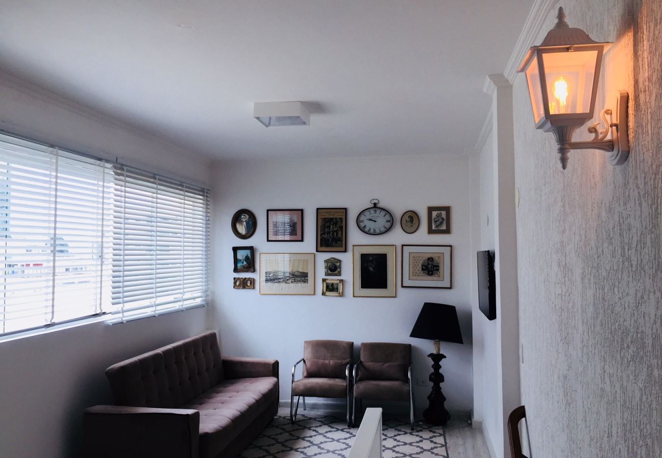 Apartamento em São Paulo - OFP1312 - Duplex Oscar Freire Apartamento em São Paulo - OFP1312 - Duplex Oscar Freire