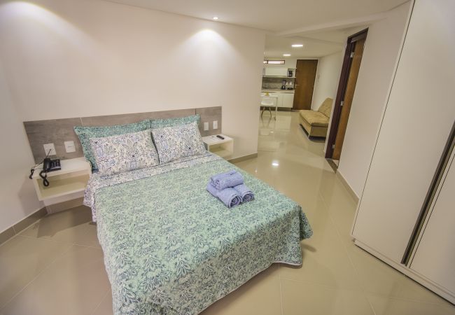 Apartamento em João Pessoa -  GOLDFLAT CABO BRANCO | Vista Piscina Apartamento em João Pessoa -  GOLDFLAT CABO BRANCO | Vista Piscina