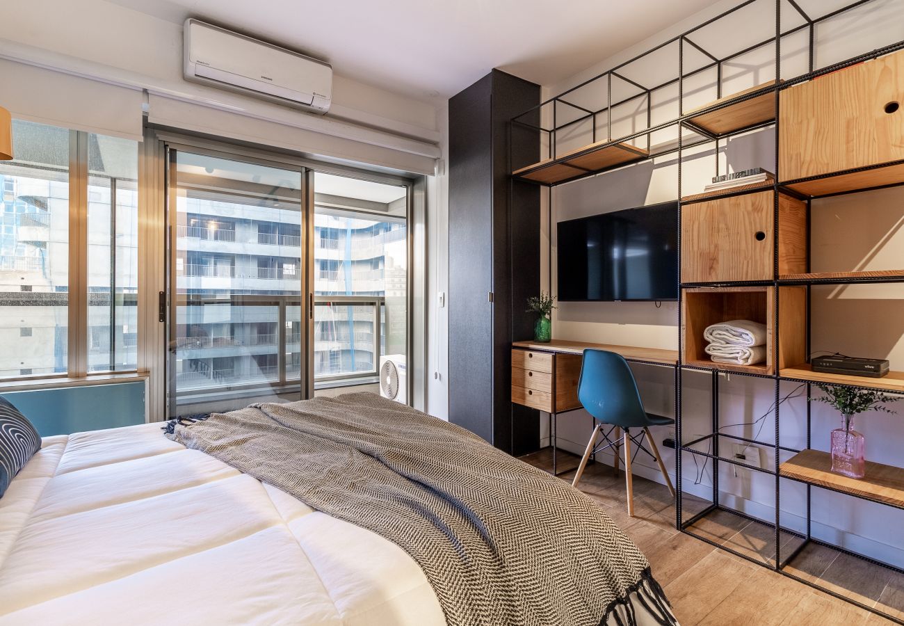 Estúdio em São Paulo - REP1204 - Studio Luxo com vista da cidade a 50mts do metrô Estúdio em São Paulo - REP1204 - Studio Luxo com vista da cidade a 50mts do metrô