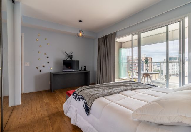 Estúdio em São Paulo - Baixo Augusta cama queen, piscina, academia e garagem Estúdio em São Paulo - Baixo Augusta cama queen, piscina, academia e garagem