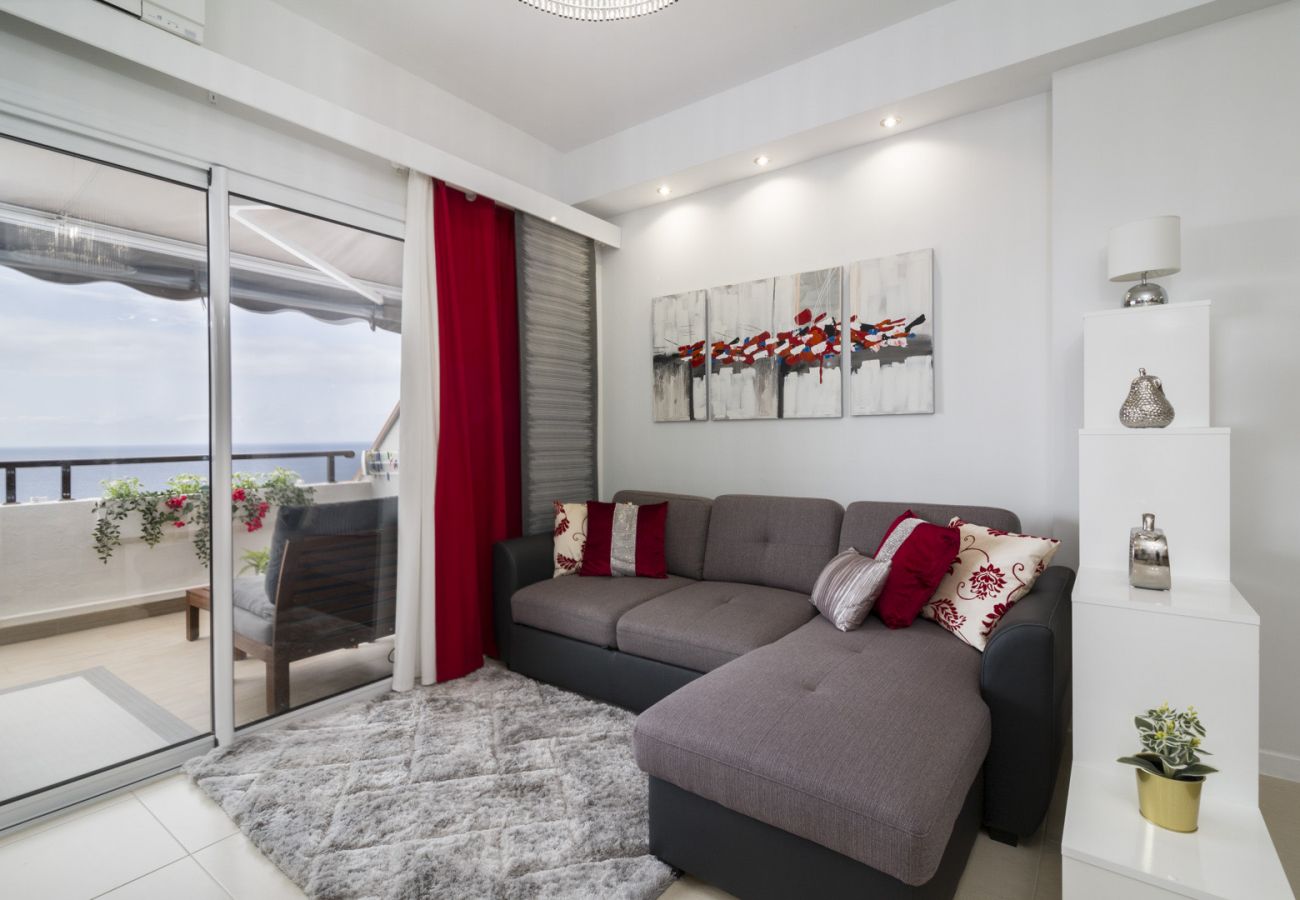 Apartamento em Bajamar - HomeForGuest APT CON VISTAS MAR, BARBACOA, GIMNASIO Apartamento em Bajamar - HomeForGuest APT CON VISTAS MAR, BARBACOA, GIMNASIO