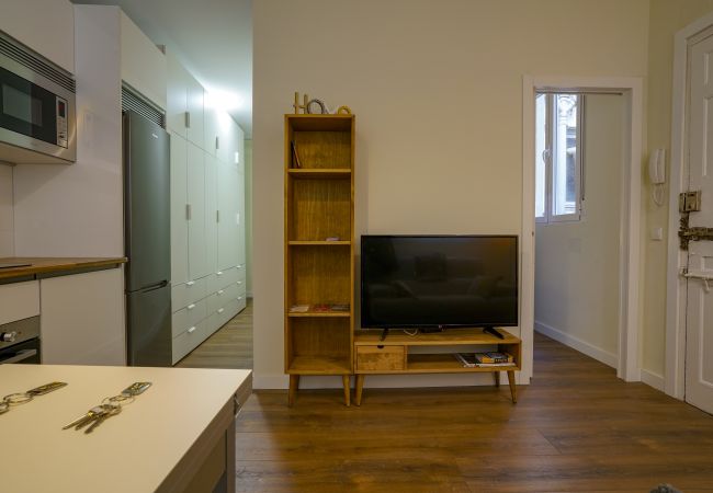Apartamento em Madrid - Apartment Downtown Madrid Chueca-Malasaña, 1 Room, 4 pax Apartamento em Madrid - Apartment Downtown Madrid Chueca-Malasaña, 1 Room, 4 pax