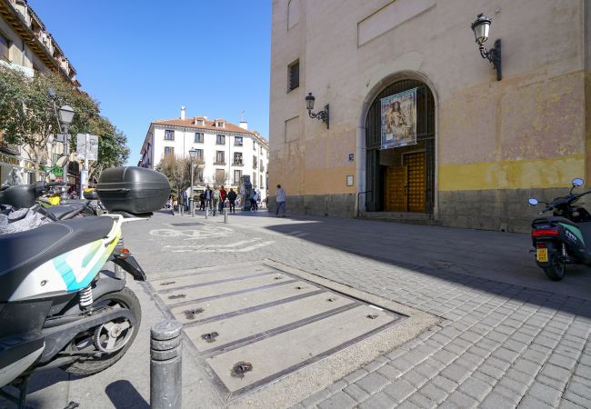 Apartamento em Madrid - Apartment Downtown Madrid Chueca-Malasaña, 1 Room, 4 pax Apartamento em Madrid - Apartment Downtown Madrid Chueca-Malasaña, 1 Room, 4 pax