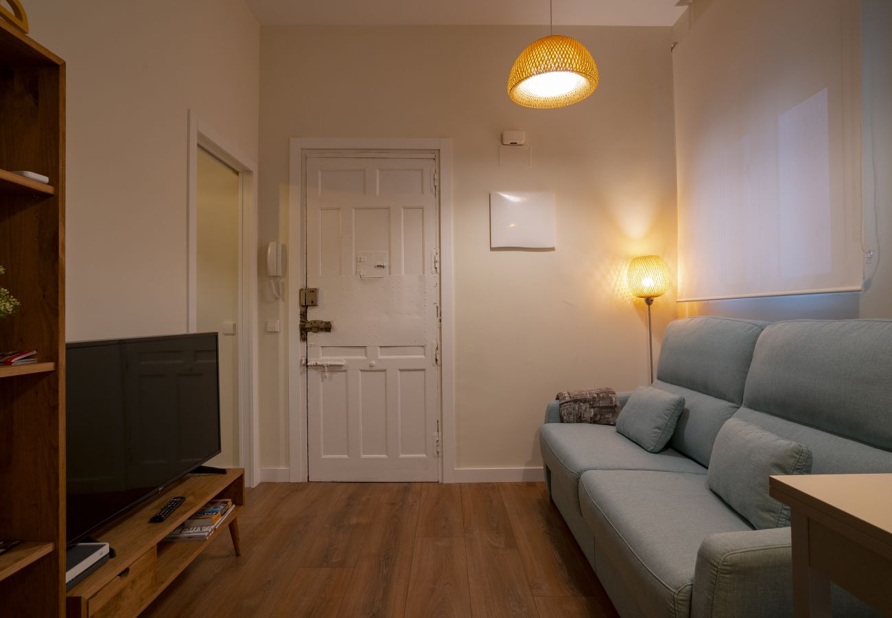 Apartamento em Madrid - Apartment Downtown Madrid Chueca-Malasaña, 1 Room, 4 pax Apartamento em Madrid - Apartment Downtown Madrid Chueca-Malasaña, 1 Room, 4 pax
