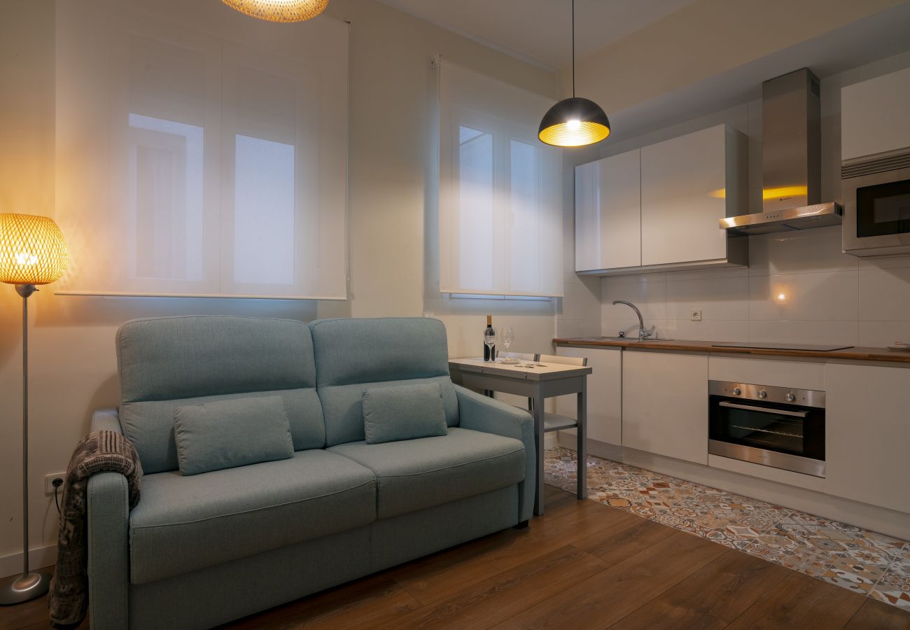 Apartamento em Madrid - Apartment Downtown Madrid Chueca-Malasaña, 1 Room, 4 pax Apartamento em Madrid - Apartment Downtown Madrid Chueca-Malasaña, 1 Room, 4 pax