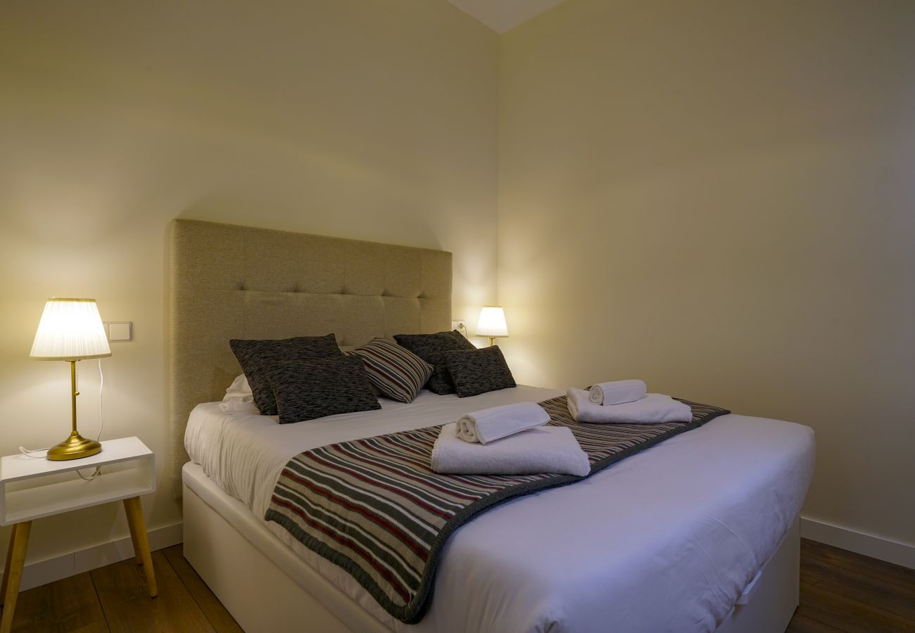 Apartamento em Madrid - Apartment Downtown Madrid Chueca-Malasaña, 1 Room, 4 pax Apartamento em Madrid - Apartment Downtown Madrid Chueca-Malasaña, 1 Room, 4 pax
