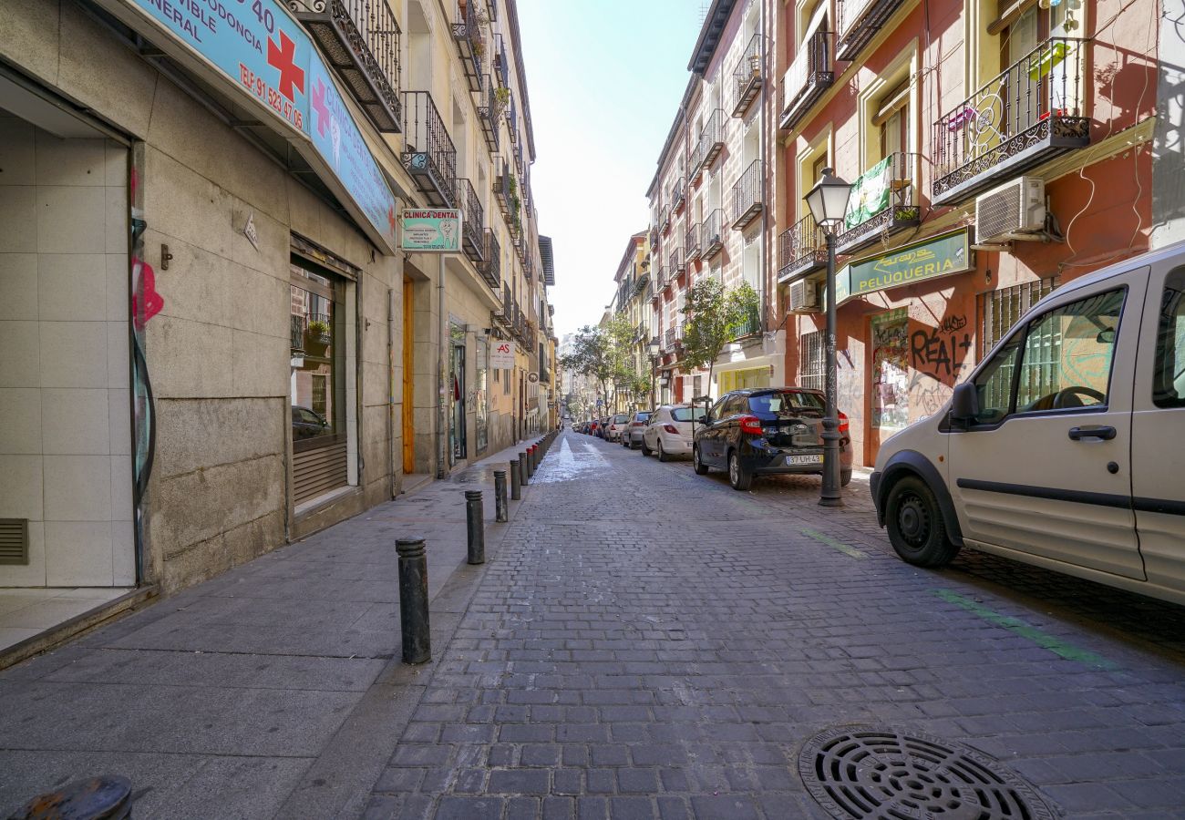 Apartamento em Madrid - Apartment Downtown Madrid Chueca-Malasaña, 1 Room, 4 pax Apartamento em Madrid - Apartment Downtown Madrid Chueca-Malasaña, 1 Room, 4 pax