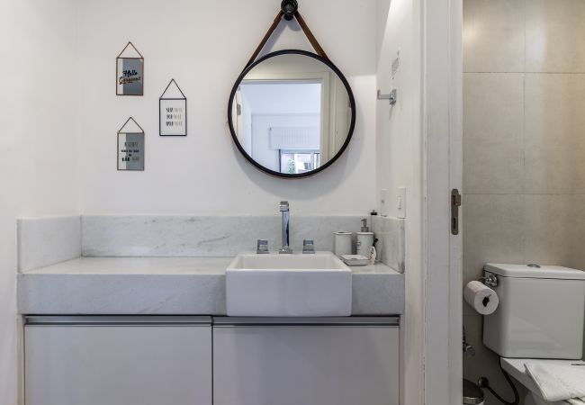 Apartamento em São Paulo - Iquali013 - Apartamento charmoso com Piscina prox do metrô Apartamento em São Paulo - Iquali013 - Apartamento charmoso com Piscina prox do metrô