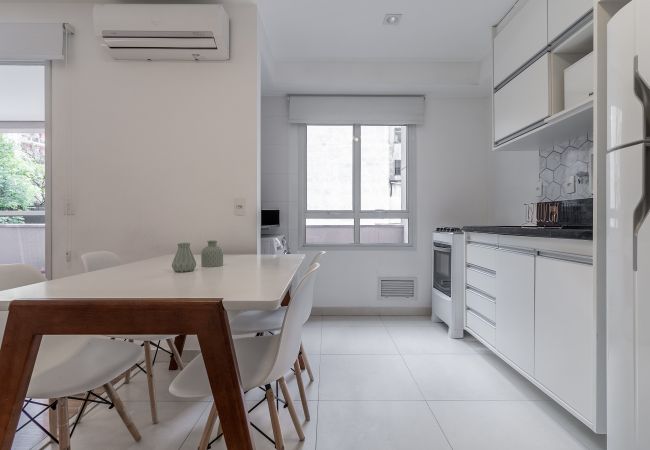 Apartamento em São Paulo - Iquali013 - Apartamento charmoso com Piscina prox do metrô Apartamento em São Paulo - Iquali013 - Apartamento charmoso com Piscina prox do metrô