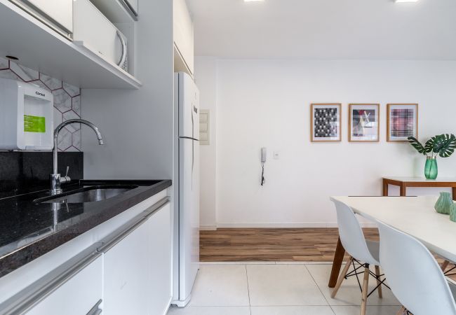Apartamento em São Paulo - Iquali013 - Apartamento charmoso com Piscina prox do metrô Apartamento em São Paulo - Iquali013 - Apartamento charmoso com Piscina prox do metrô