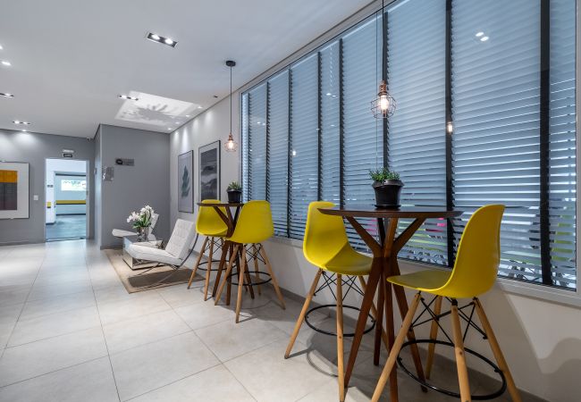Apartamento em São Paulo - Iquali013 - Apartamento charmoso com Piscina prox do metrô Apartamento em São Paulo - Iquali013 - Apartamento charmoso com Piscina prox do metrô