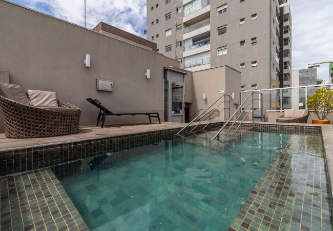 Apartamento em São Paulo - Iquali013 - Apartamento charmoso com Piscina prox do metrô Apartamento em São Paulo - Iquali013 - Apartamento charmoso com Piscina prox do metrô