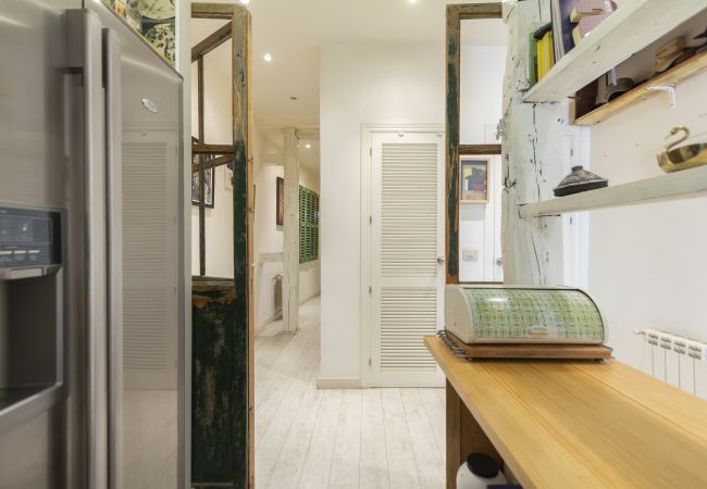 Apartamento em Madrid - Apartment Madrid Downtown Tribunal-Malasaña-Chueca M (EST8) Apartamento em Madrid - Apartment Madrid Downtown Tribunal-Malasaña-Chueca M (EST8)