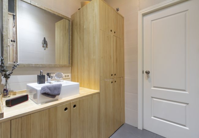 Apartamento em Madrid - Apartment Madrid Downtown Tribunal-Malasaña-Chueca M (EST8) Apartamento em Madrid - Apartment Madrid Downtown Tribunal-Malasaña-Chueca M (EST8)