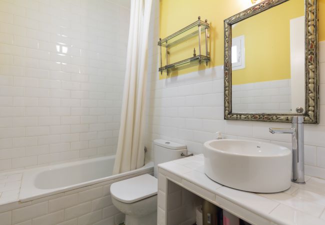 Apartamento em Madrid - Apartment Madrid Downtown Tribunal-Malasaña-Chueca M (EST8) Apartamento em Madrid - Apartment Madrid Downtown Tribunal-Malasaña-Chueca M (EST8)