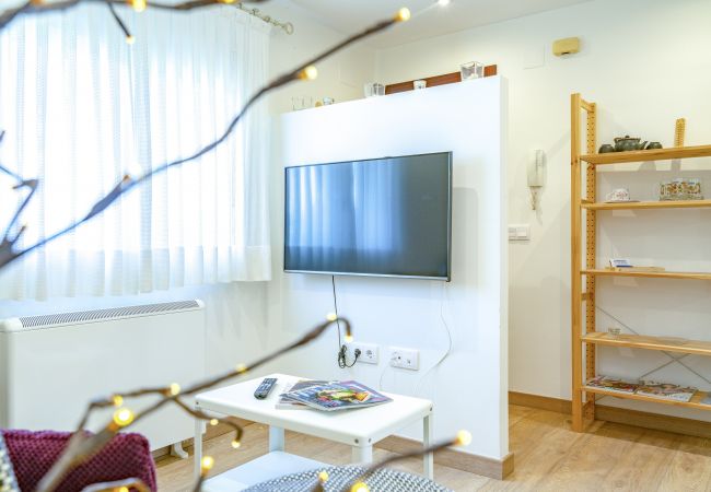 Apartamento em Madrid - FREE WiFi Apartment Vallecas-Albufera-Pedro Laborde M (SDM21) Apartamento em Madrid - FREE WiFi Apartment Vallecas-Albufera-Pedro Laborde M (SDM21)