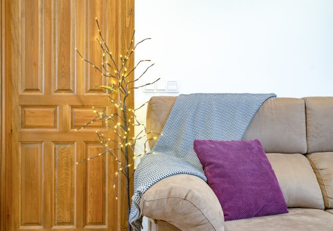 Apartamento em Madrid - FREE WiFi Apartment Vallecas-Albufera-Pedro Laborde M (SDM21) Apartamento em Madrid - FREE WiFi Apartment Vallecas-Albufera-Pedro Laborde M (SDM21)