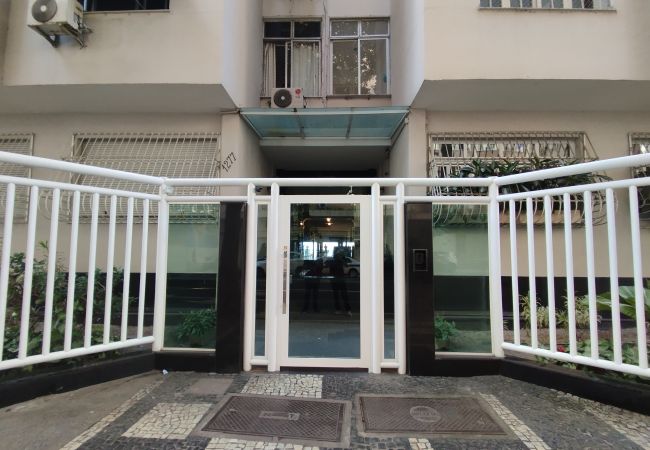 Apartamento em Rio de Janeiro - 2 minutos da praia de copacabana | A306 Apartamento em Rio de Janeiro - 2 minutos da praia de copacabana | A306