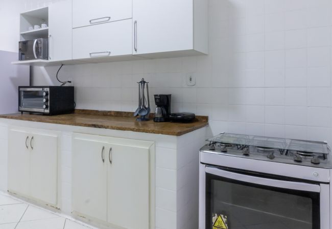 Apartamento em Rio de Janeiro - 2 minutos da praia de copacabana | A306 Apartamento em Rio de Janeiro - 2 minutos da praia de copacabana | A306