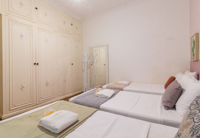 Apartamento em Rio de Janeiro - 2 minutos da praia de copacabana | A306 Apartamento em Rio de Janeiro - 2 minutos da praia de copacabana | A306